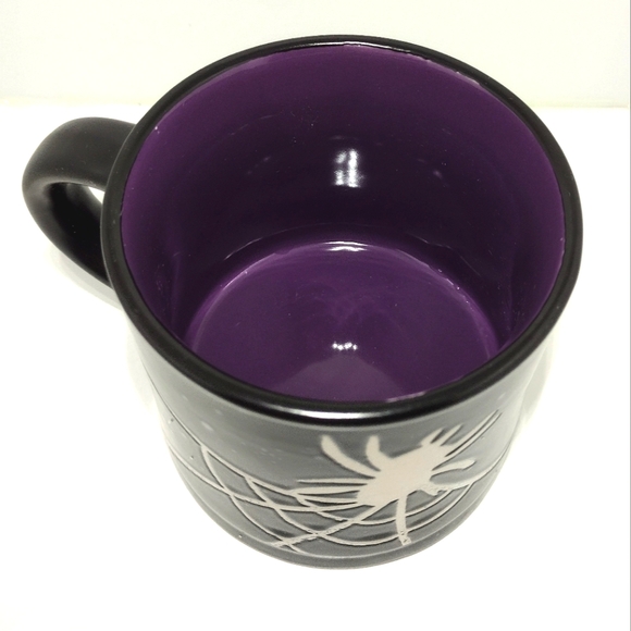 Global Design Connections Spider Web Mug - Picture 3 of 7